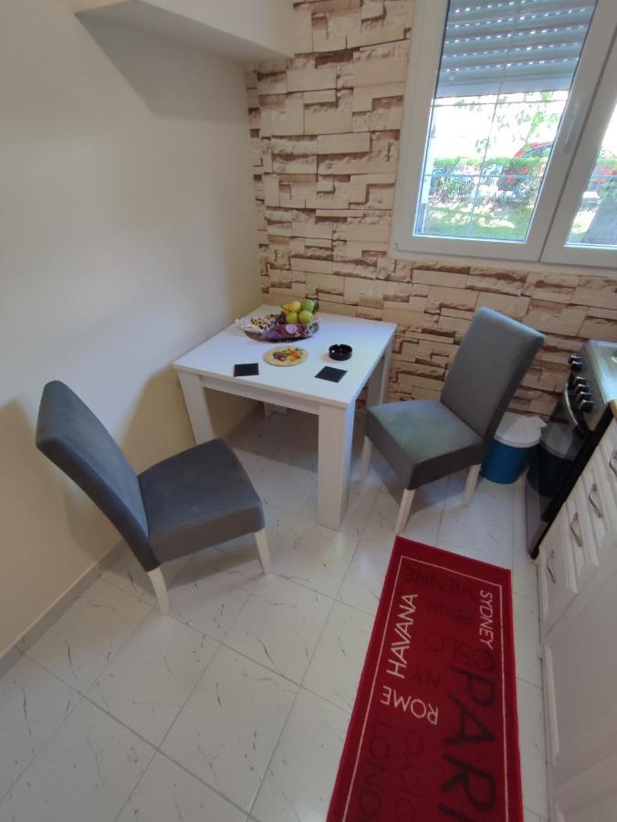 Orion Apatman Apartment Белград Екстериор снимка