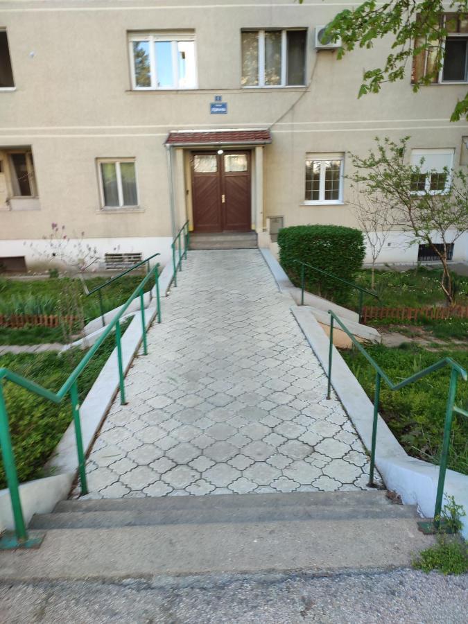 Orion Apatman Apartment Белград Екстериор снимка